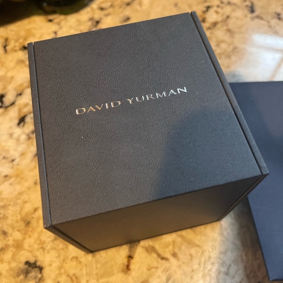 David Yurman Silver 5 mm cable Renaissance bracelet. - Picture 4 of 5